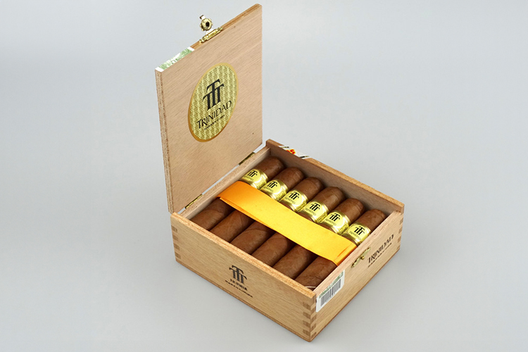 12支Trinidad Vigia 唯佳（18年）